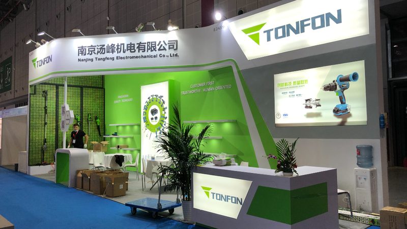 五金工具品牌加盟，费用构成揭秘